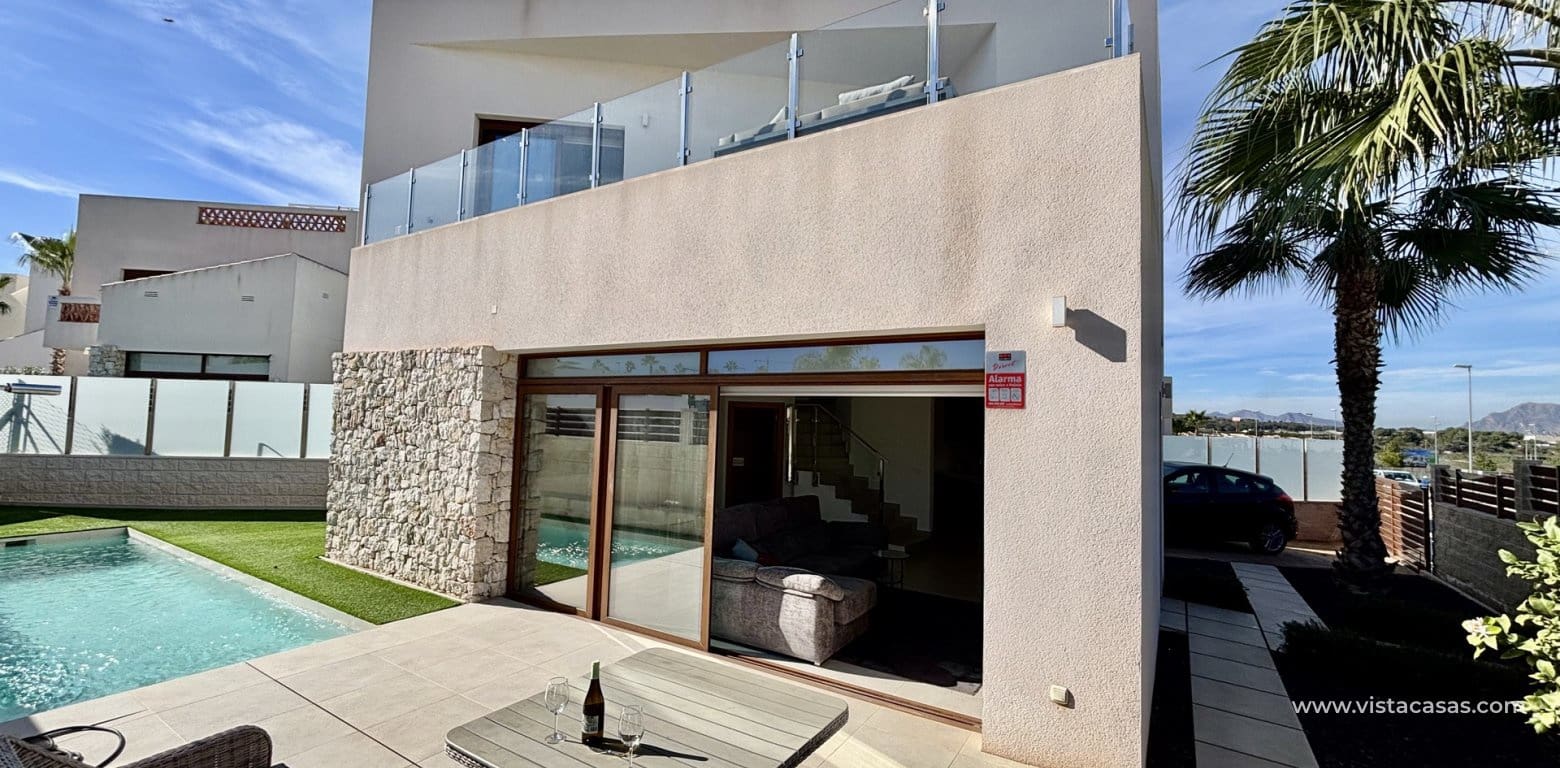 3 Zimmer Villa zu verkaufen in Benijofar - 395.000 € (Ref: 9411342)