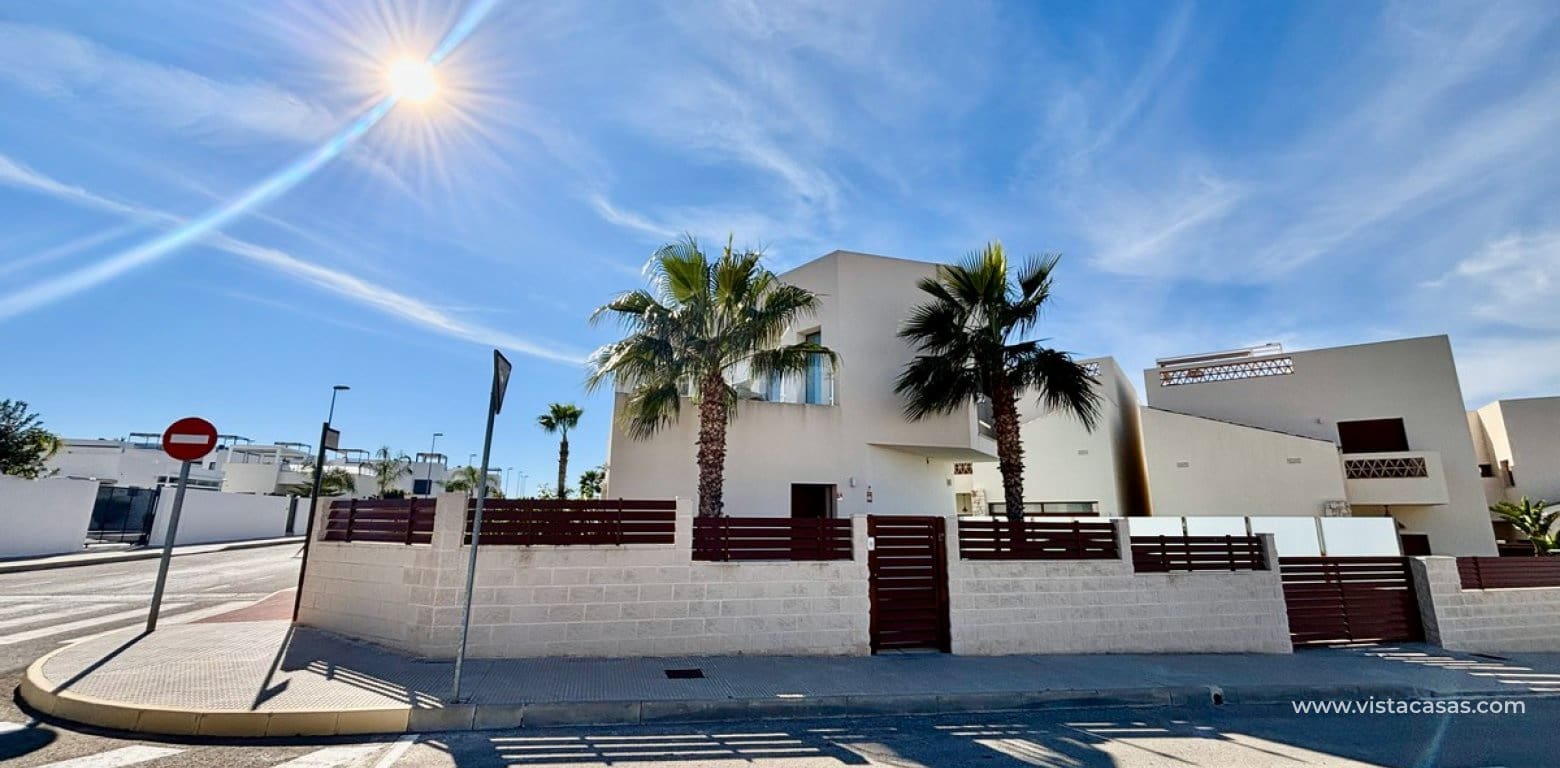 3 Zimmer Villa zu verkaufen in Benijofar - 395.000 € (Ref: 9411342)