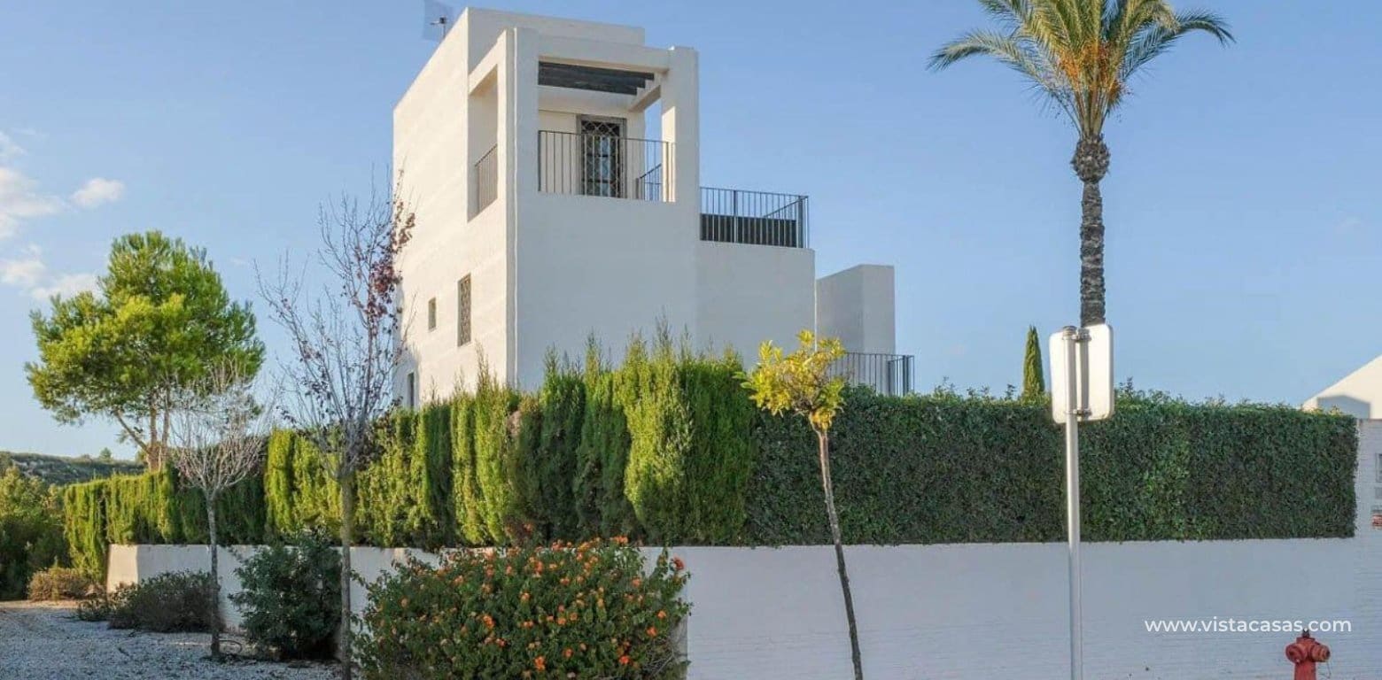 4 slaapkamer Villa te koop in Avileses - € 375.000 (Ref: 9412696)