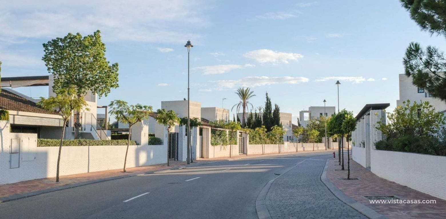 4 slaapkamer Villa te koop in Avileses - € 375.000 (Ref: 9412696)