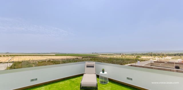 3 makuuhuone Huvila myytävänä paikassa Vistabella, Orihuela - 395 000 € (Ref: 9412704)