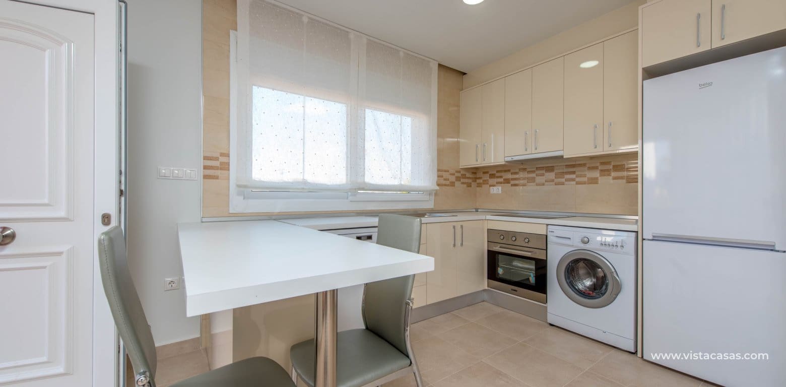 Chalet de 3 habitaciones en Los Alcázares en venta - 361.500 € (Ref: 9420049)