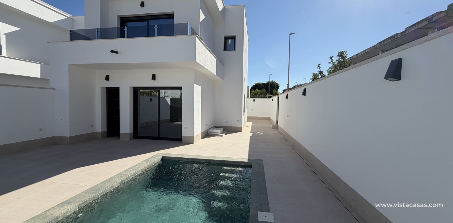 3 soverom Villa til salgs i Benijofar med svømmebasseng - € 359 900 (Ref: 9420050)