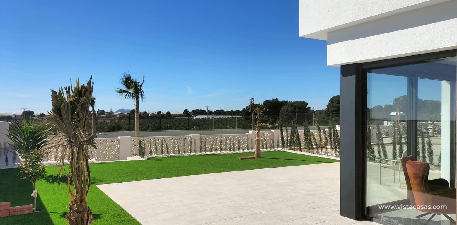 3 slaapkamer Villa te koop in Pilar de la Horadada - € 389.000 (Ref: 9420051)