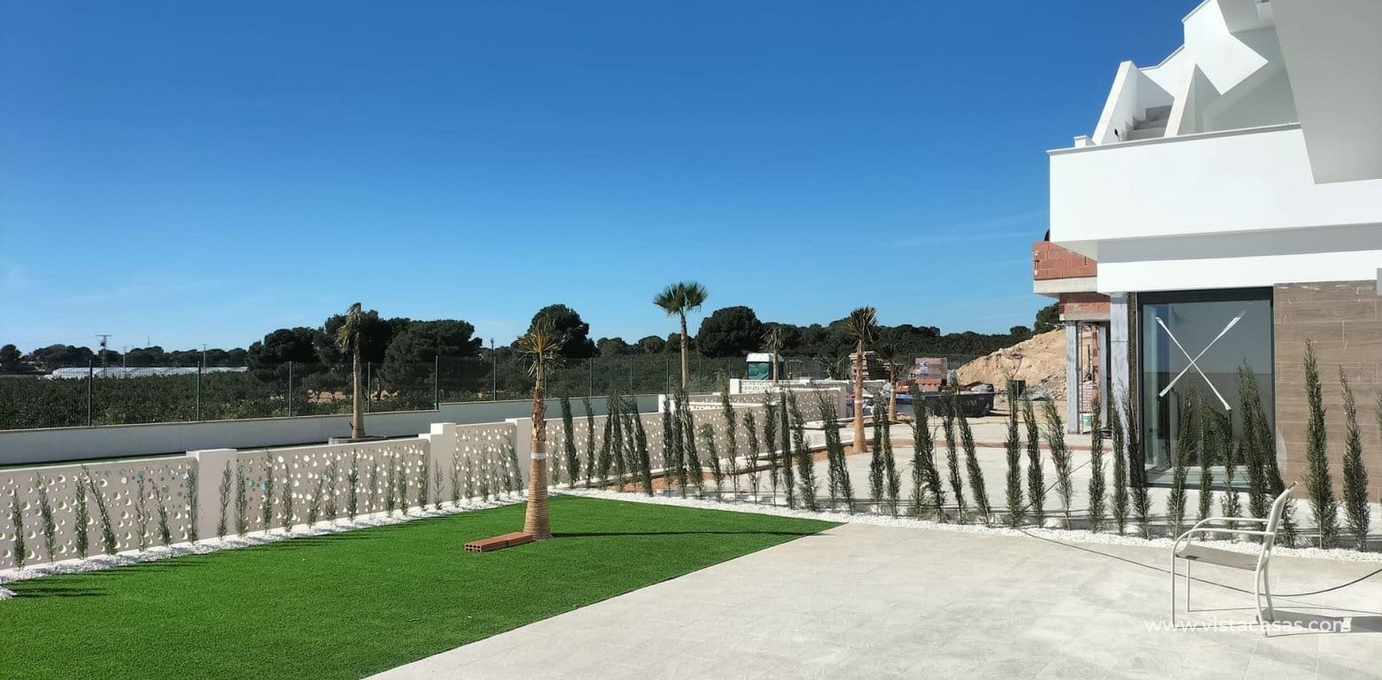 3 slaapkamer Villa te koop in Pilar de la Horadada - € 389.000 (Ref: 9420051)