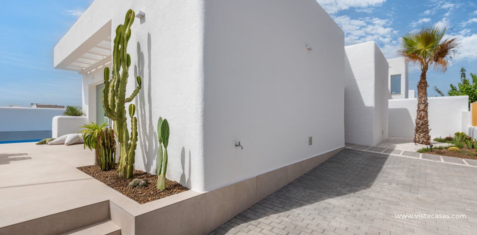 Chalet de 3 habitaciones en Los Alcázares en venta - 399.900 € (Ref: 9420055)