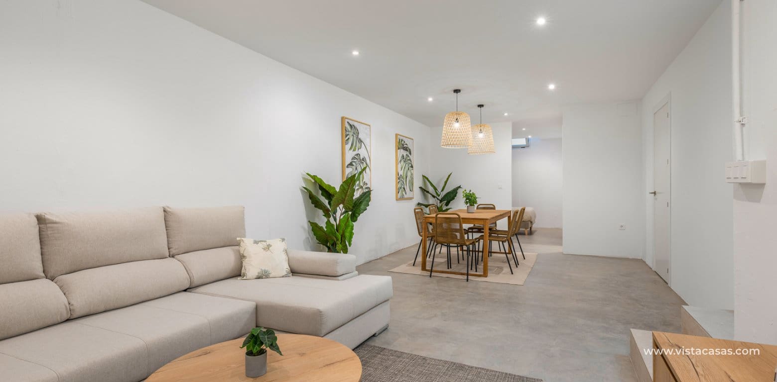 Chalet de 3 habitaciones en Los Alcázares en venta - 399.900 € (Ref: 9420055)