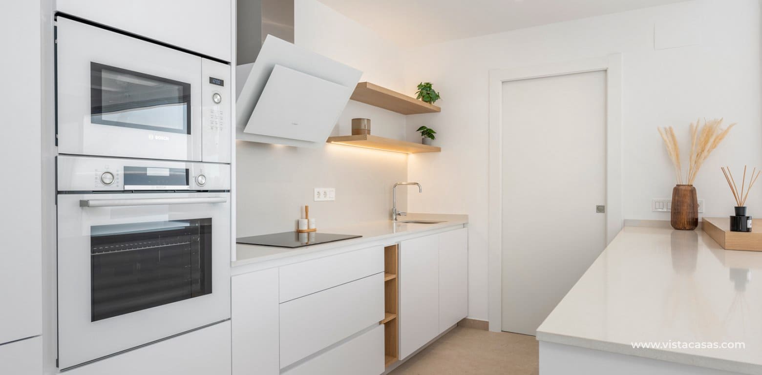 Chalet de 3 habitaciones en Los Alcázares en venta - 399.900 € (Ref: 9420055)