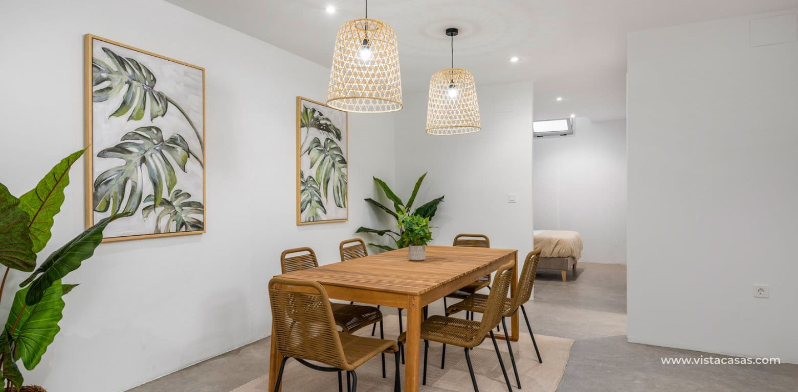 Chalet de 3 habitaciones en Los Alcázares en venta - 399.900 € (Ref: 9420055)