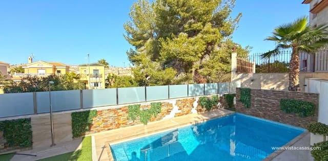 3 Zimmer Villa zu verkaufen in Villamartin, Orihuela - 475.000 € (Ref: 9420056)