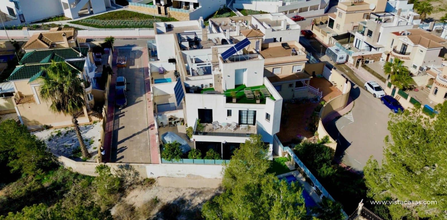 3 Zimmer Villa zu verkaufen in Villamartin - 475.000 € (Ref: 9420056)