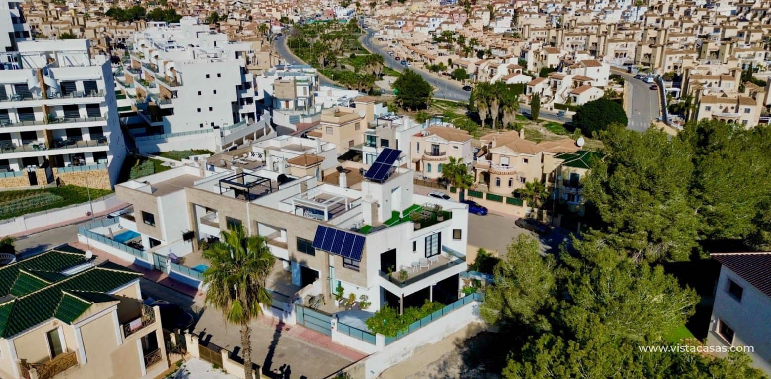 3 Zimmer Villa zu verkaufen in Villamartin - 475.000 € (Ref: 9420056)