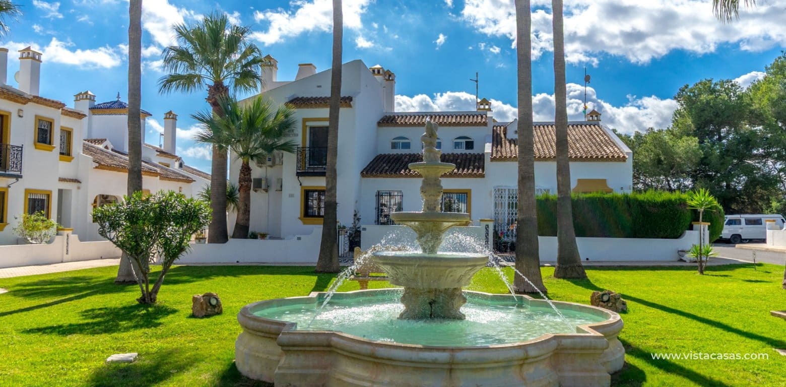 Apartamento de 3 habitaciones en Villamartin en venta - 199.000 € (Ref: 9420057)