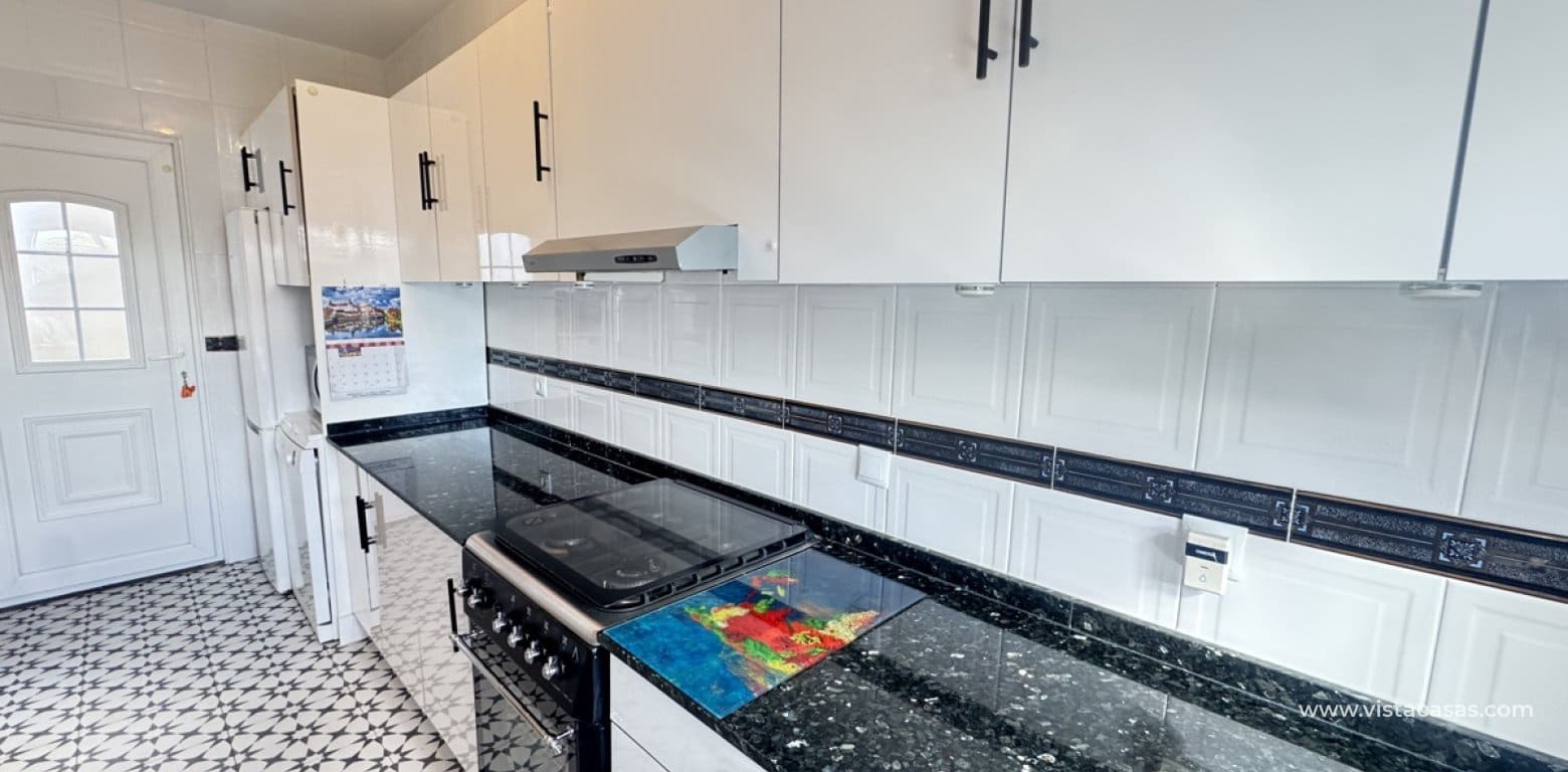 3 bedroom Villa for sale in Villamartin - € 375,000 (Ref: 9420059)