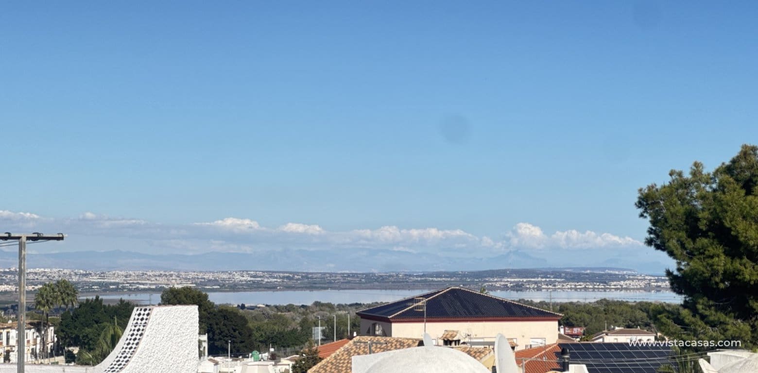 3 bedroom Villa for sale in Villamartin - € 375,000 (Ref: 9420059)