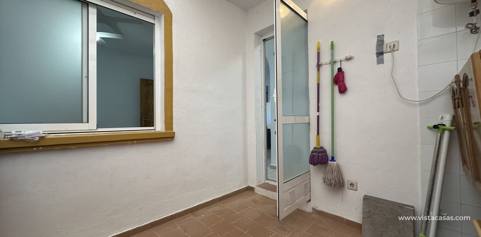 2 bedroom Apartment for sale in La Zenia - € 174,950 (Ref: 9424103)