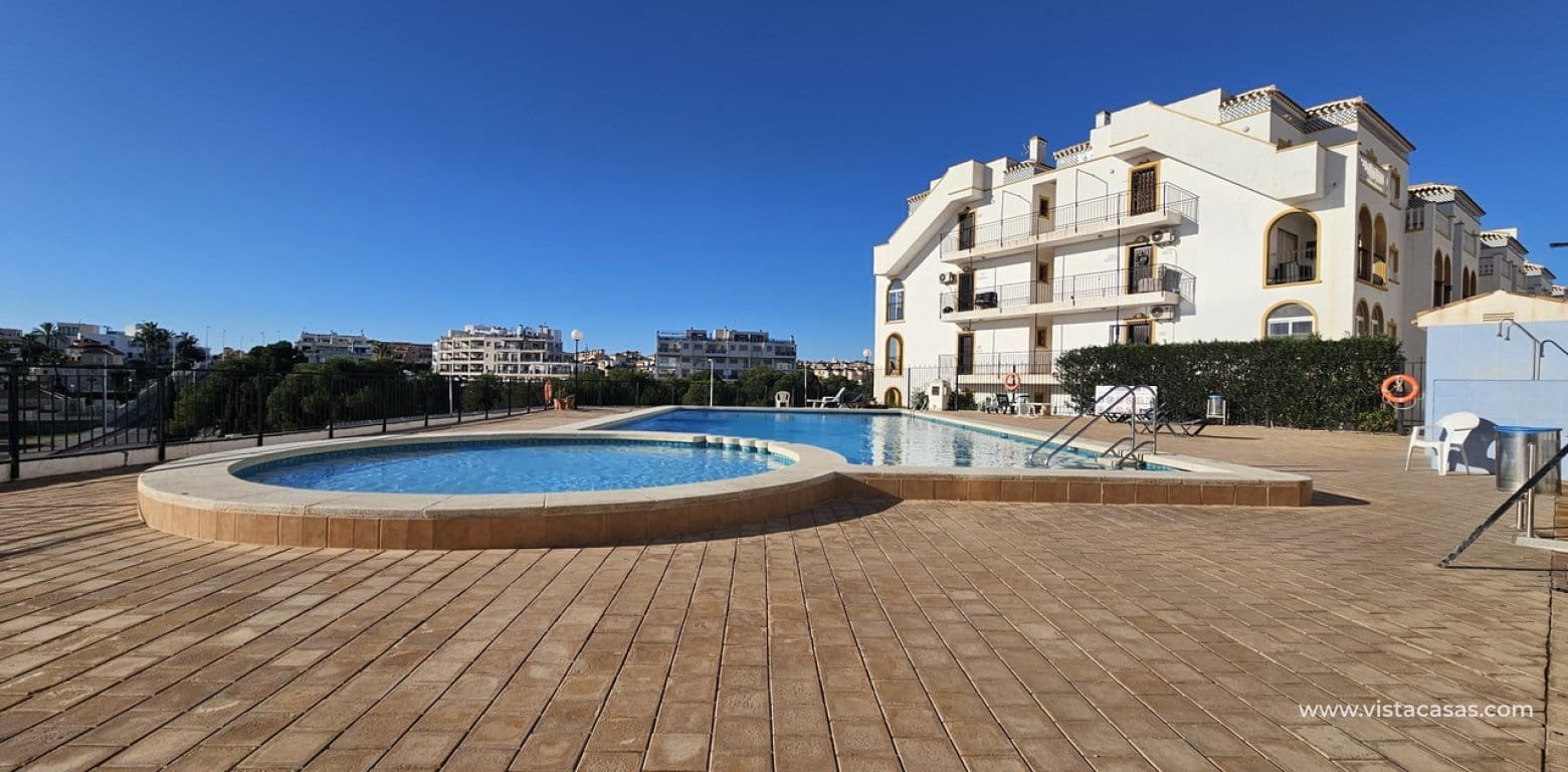 2 bedroom Apartment for sale in La Zenia - € 174,950 (Ref: 9424103)