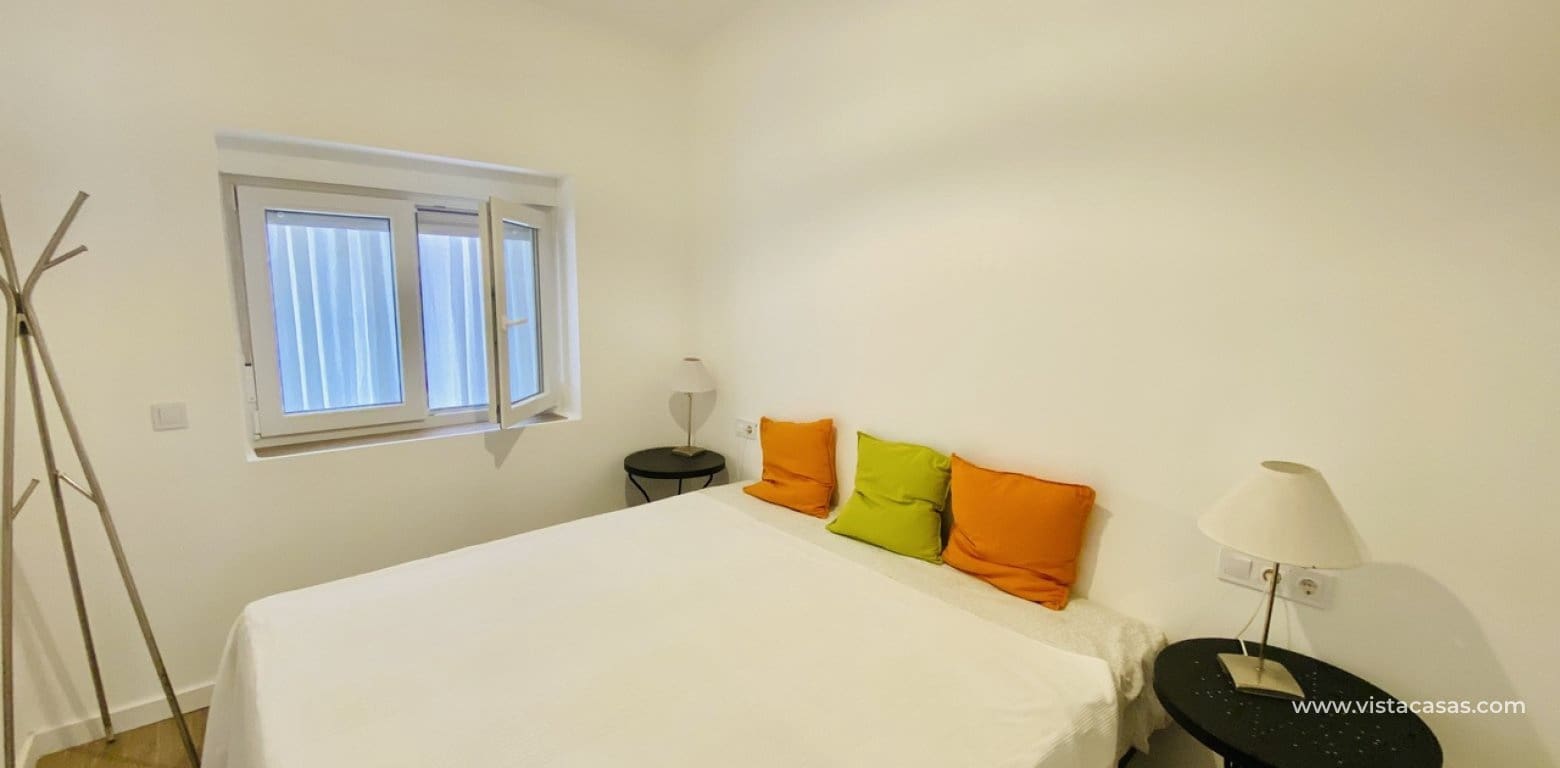 2 soveværelse Bungalow til salg i Playa Flamenca - € 165.000 (Ref: 9424104)