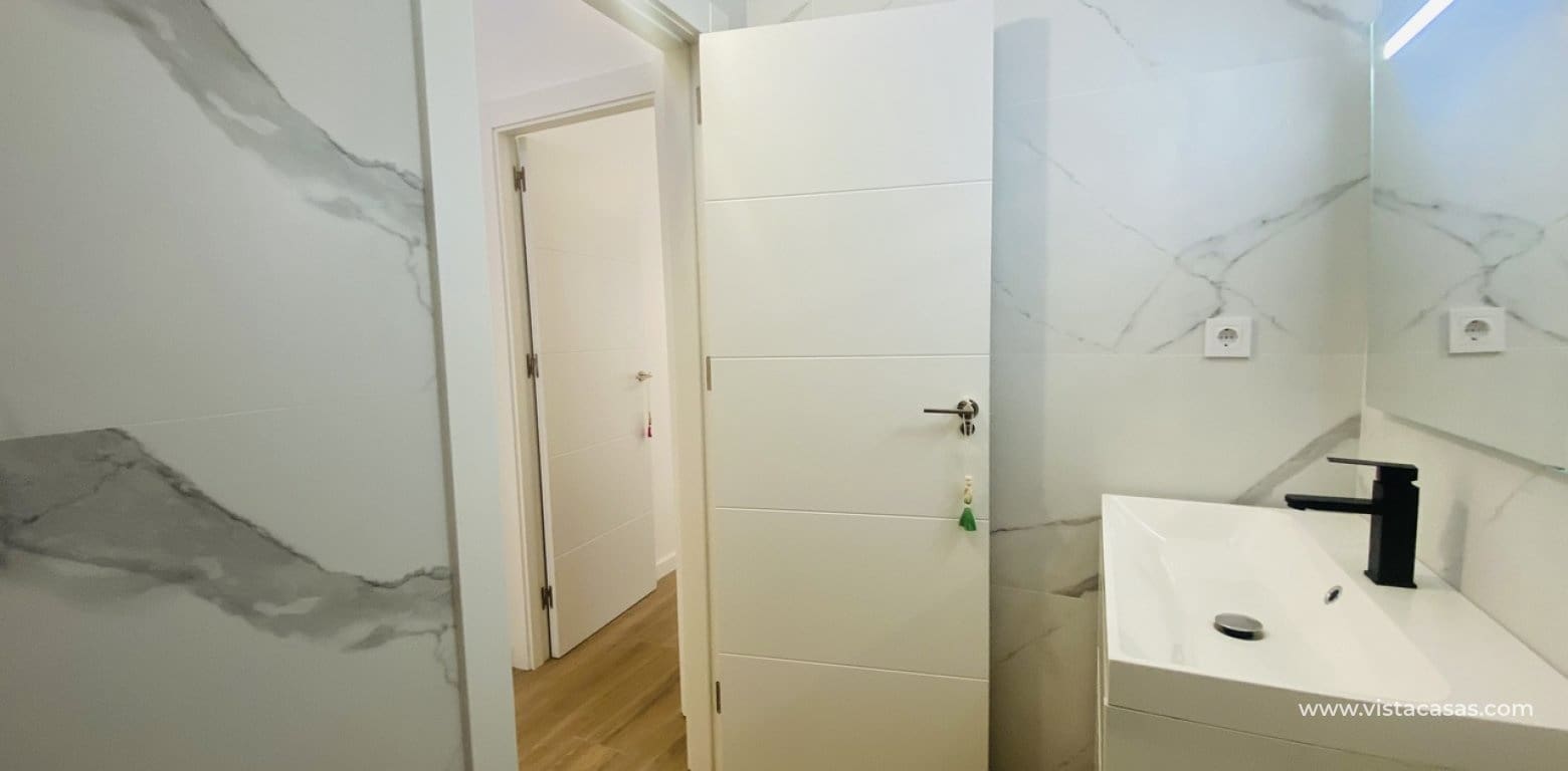 2 soveværelse Bungalow til salg i Playa Flamenca - € 165.000 (Ref: 9424104)