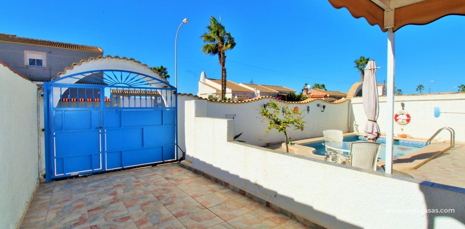 2 bedroom Villa for sale in El Chaparral with pool - € 279,000 (Ref: 9424165)