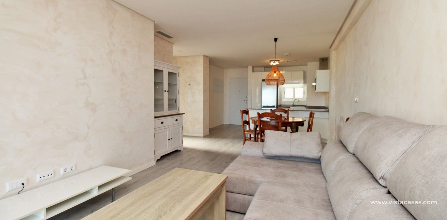 2 soveværelse Lejlighed til salg i Villamartin med swimmingpool - € 289.900 (Ref: 9425368)