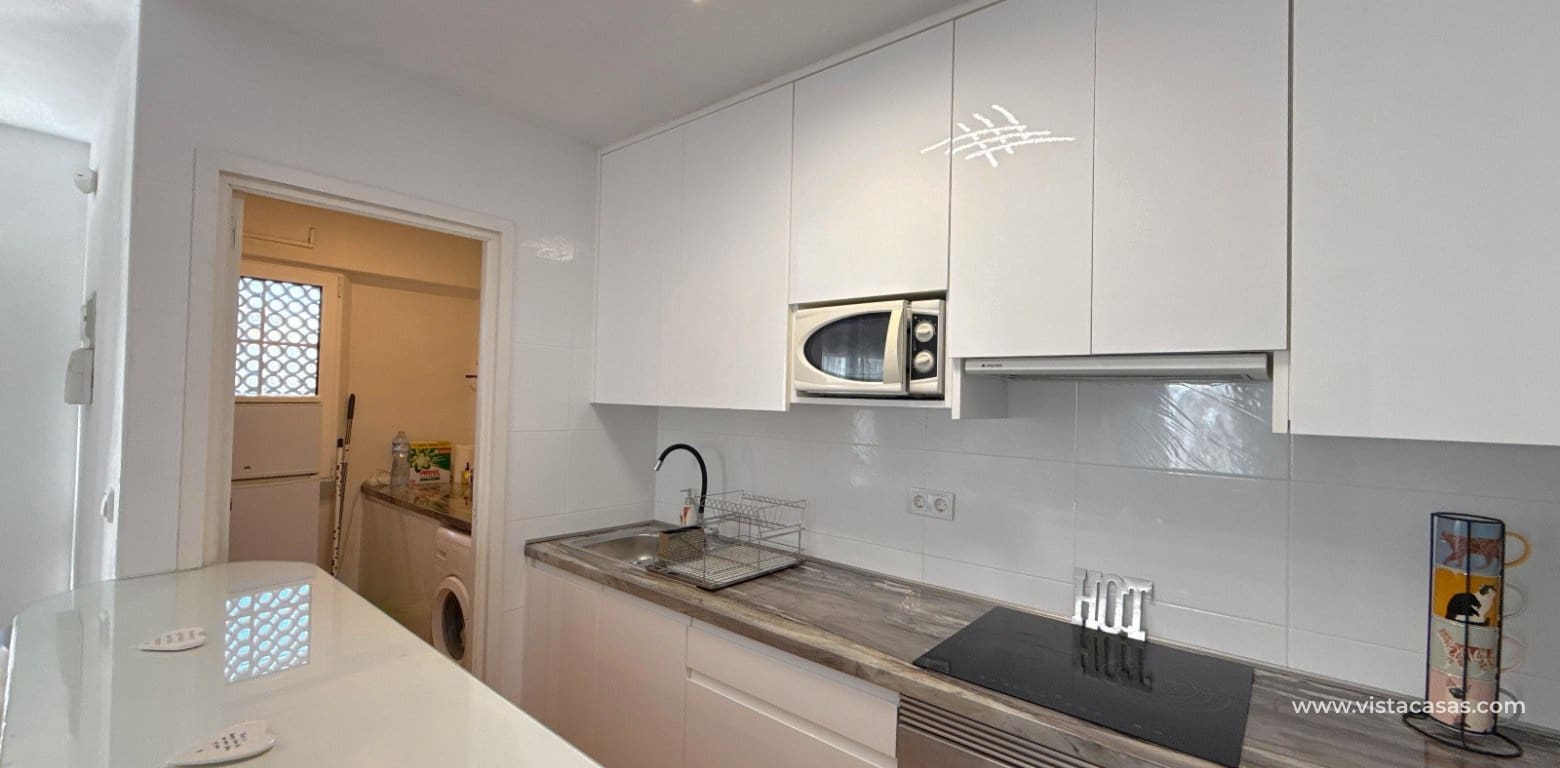 3 bedroom Townhouse for sale in Villamartin - € 229,950 (Ref: 9427566)