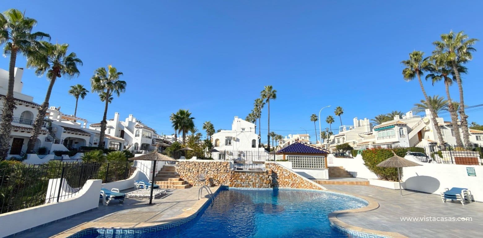 3 bedroom Townhouse for sale in Villamartin - € 229,950 (Ref: 9427566)