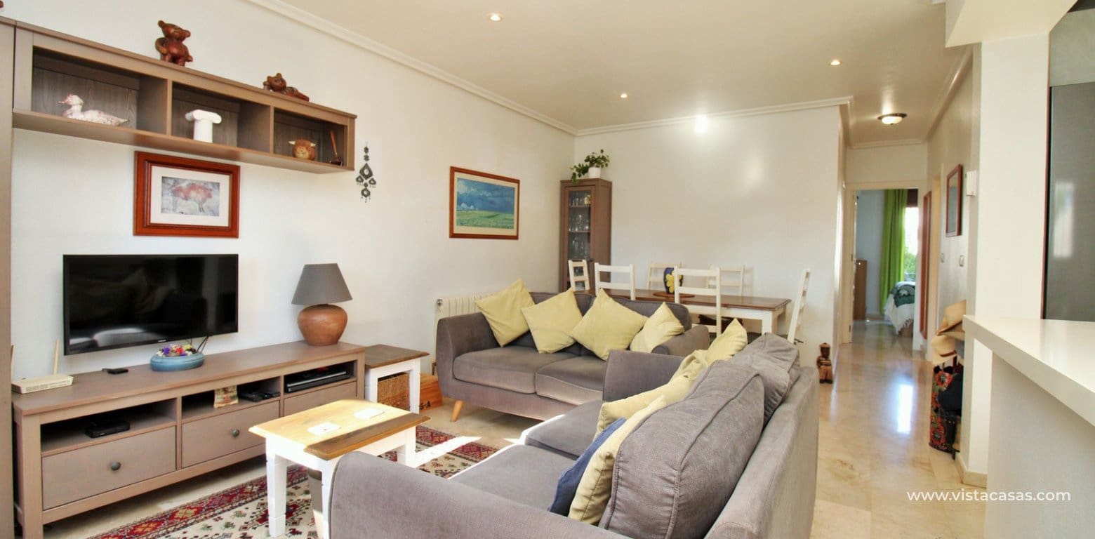 3 bedroom Bungalow for sale in Villamartin with pool - € 229,000 (Ref: 9428797)