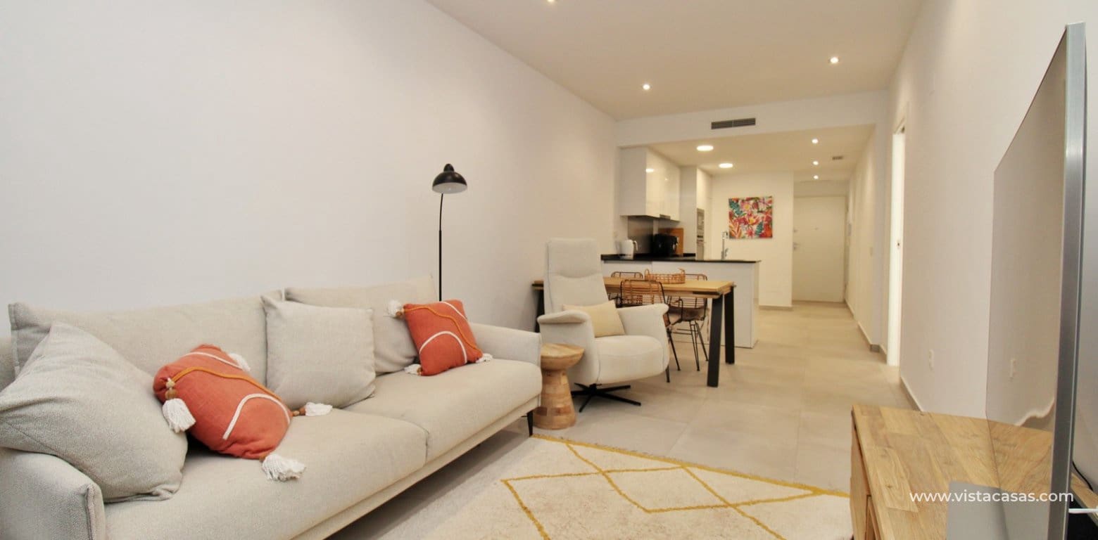 Casa de 2 habitaciones en Pilar de la Horadada en venta con piscina - 299.995 € (Ref: 9436478)