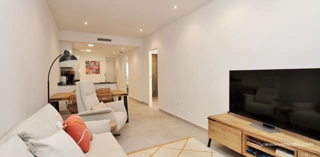 Casa de 2 habitaciones en Pilar de la Horadada en venta con piscina - 299.995 € (Ref: 9436478)