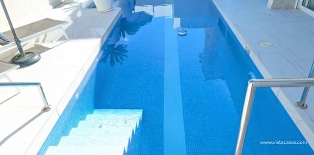 3 soveværelse Villa til salg i Villamartin, Orihuela - € 489.900 (Ref: 9440632)