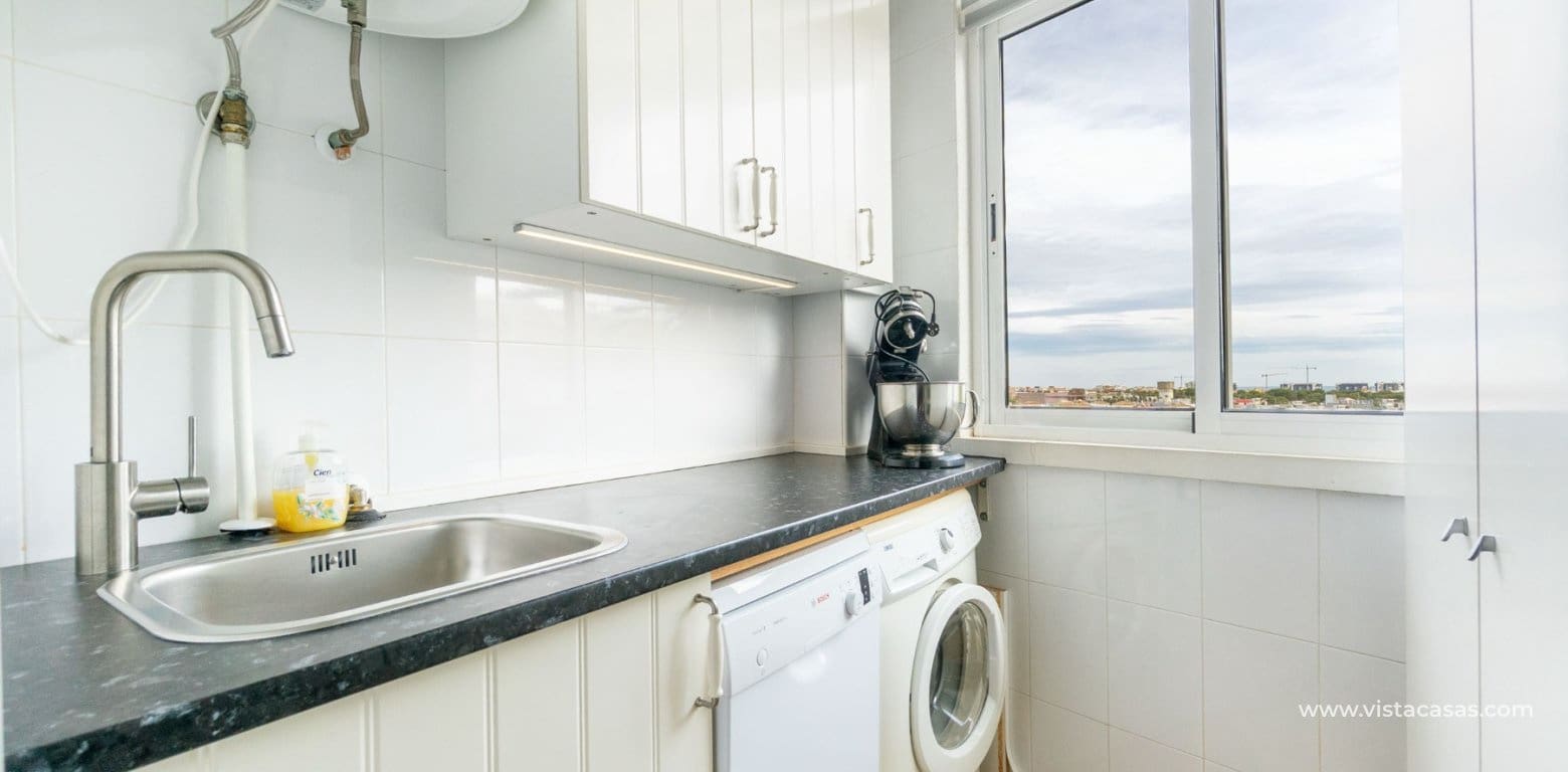 3 bedroom Apartment for sale in Playa Flamenca - € 210,000 (Ref: 9441957)