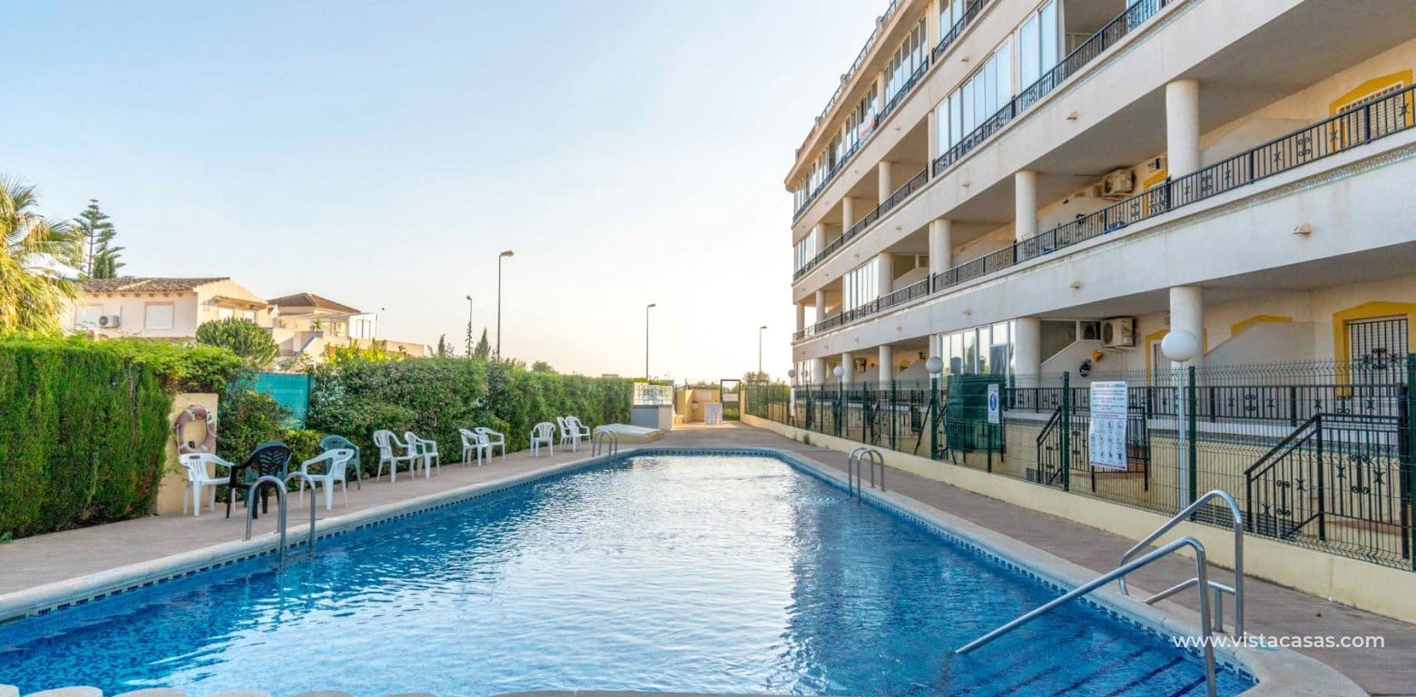 3 bedroom Apartment for sale in Playa Flamenca - € 210,000 (Ref: 9441957)