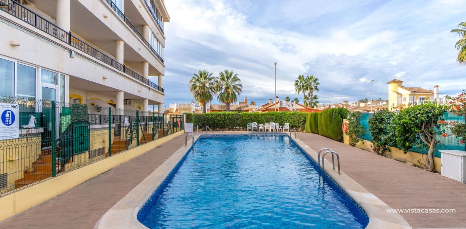 3 bedroom Apartment for sale in Playa Flamenca - € 210,000 (Ref: 9441957)