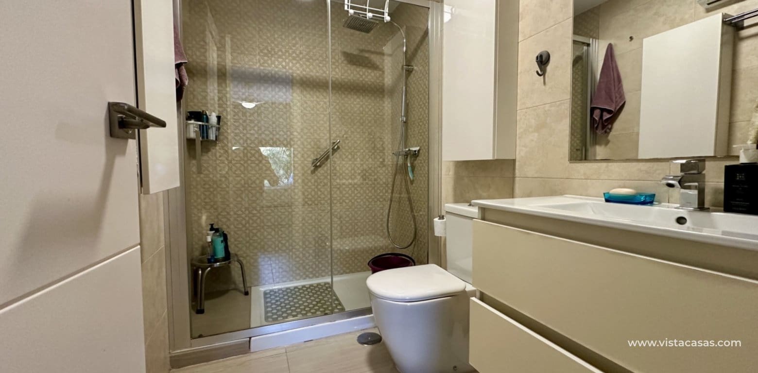 3 slaapkamer Appartement te koop in Punta Prima - € 295.000 (Ref: 9450688)