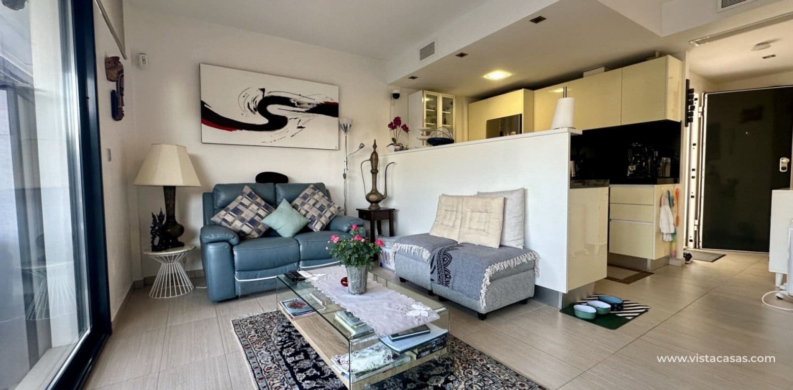 3 slaapkamer Appartement te koop in Punta Prima - € 295.000 (Ref: 9450688)