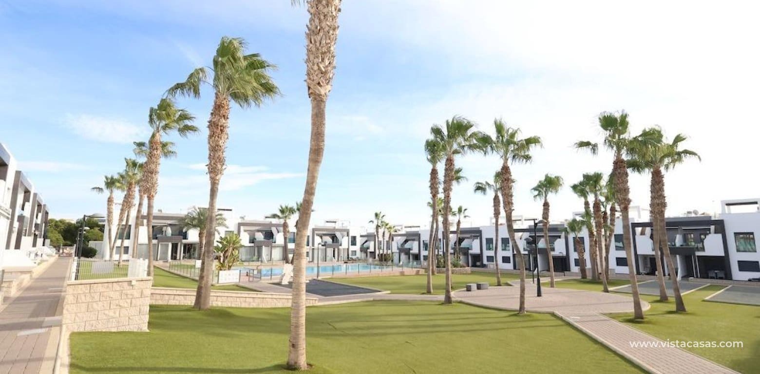 2 slaapkamer Appartement te koop in La Zenia - € 289.000 (Ref: 9450689)