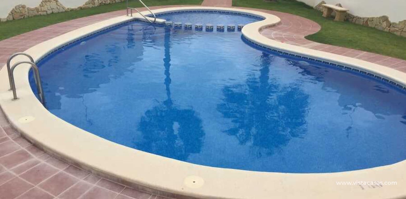 3 slaapkamer Huis te koop in Villamartin - € 175.000 (Ref: 9452457)