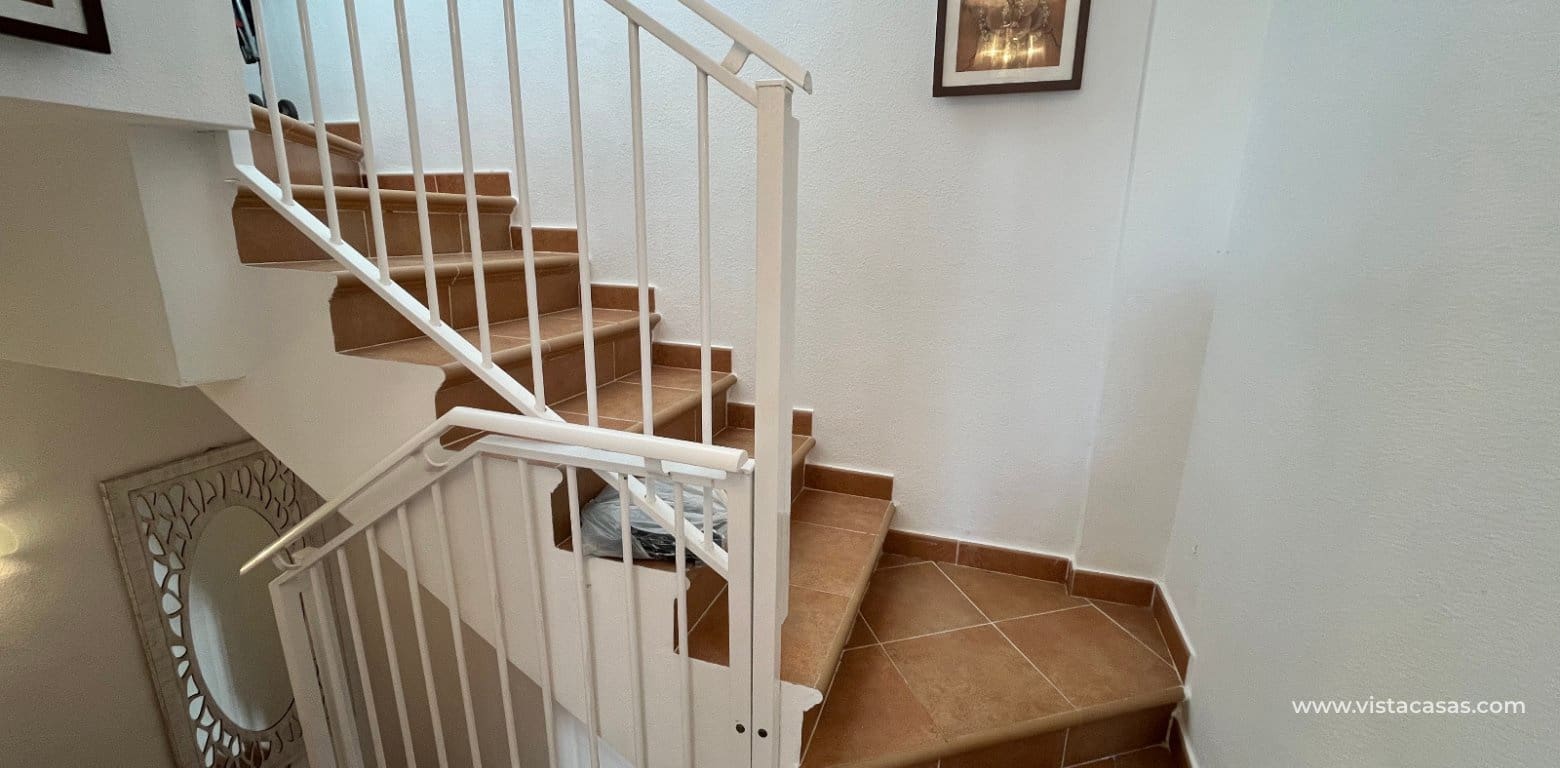 3 bedroom Townhouse for sale in Villamartin - € 175,000 (Ref: 9452457)