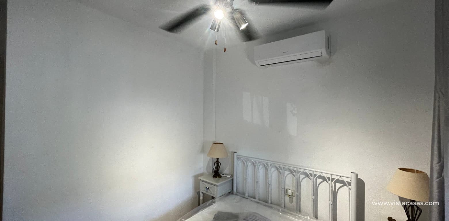 3 bedroom Townhouse for sale in Villamartin - € 175,000 (Ref: 9452457)