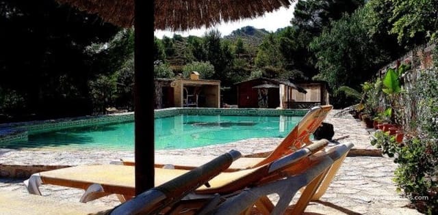 3 slaapkamer Villa te koop in Gea y Truyols, Murcia stad met zwembad - € 590.000 (Ref: 9464893)