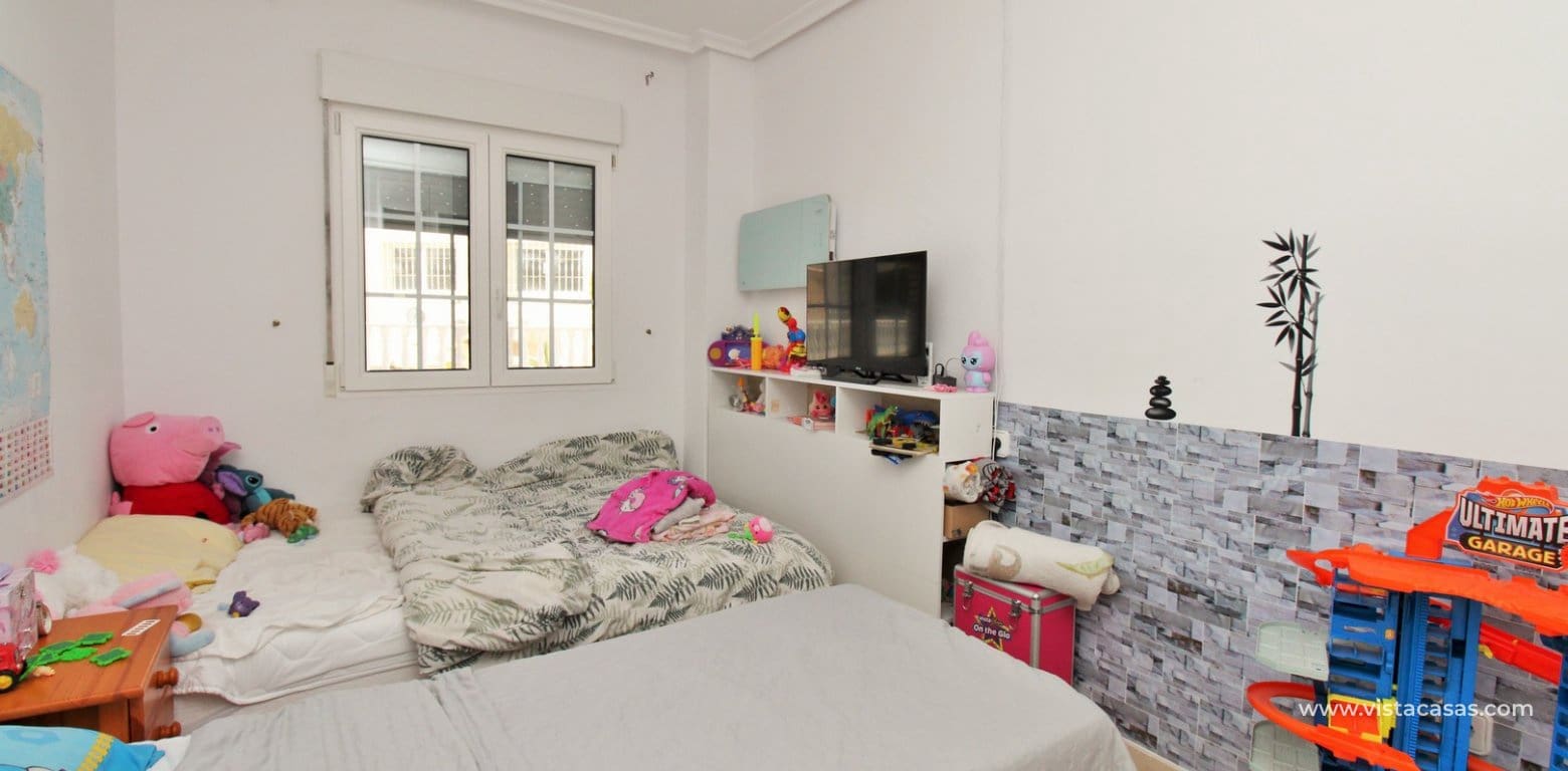 Casa de 2 habitaciones en Villamartin en venta con piscina - 229.995 € (Ref: 9464894)