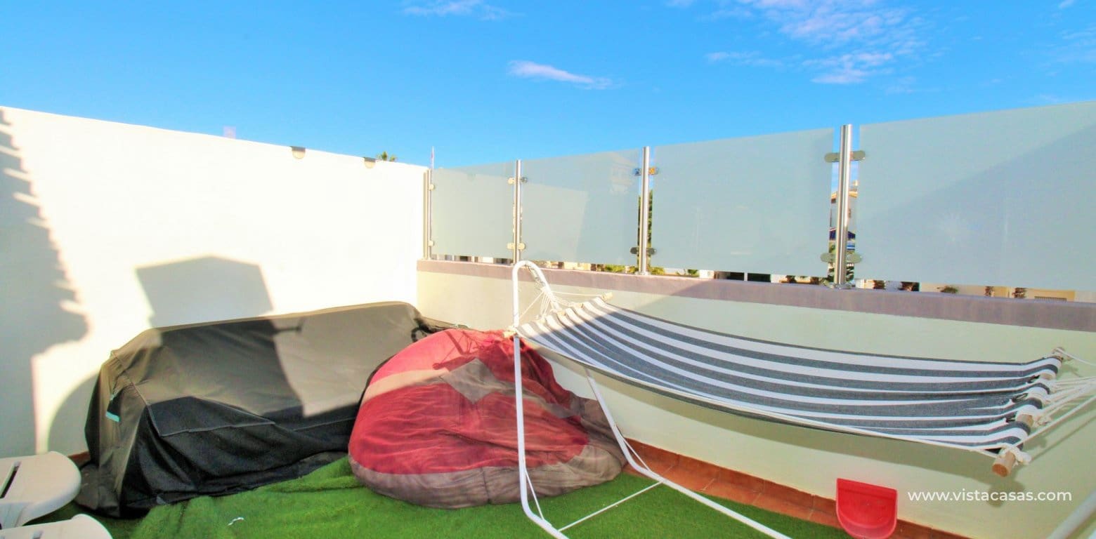 Casa de 2 habitaciones en Villamartin en venta con piscina - 229.995 € (Ref: 9464894)