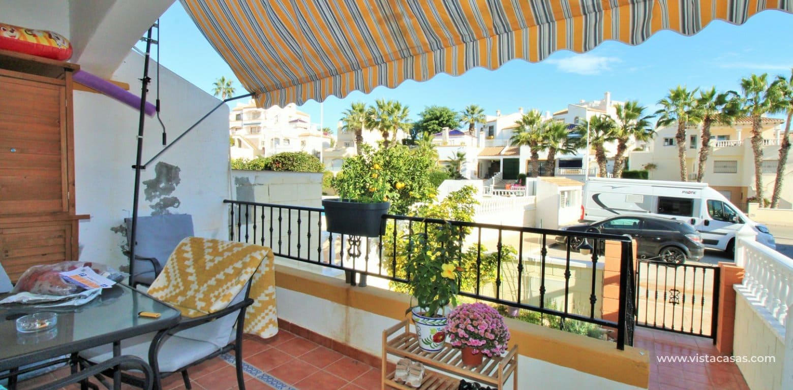 Casa de 2 habitaciones en Villamartin en venta con piscina - 229.995 € (Ref: 9464894)