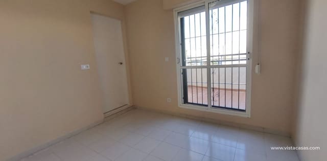 Casa de 3 habitaciones en Los Balcones en venta - 149.000 € (Ref: 9468832)