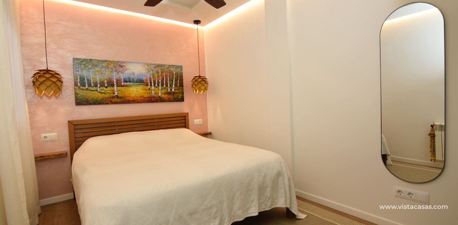 3 bedroom Townhouse for sale in La Florida with pool - € 249,000 (Ref: 9469994)