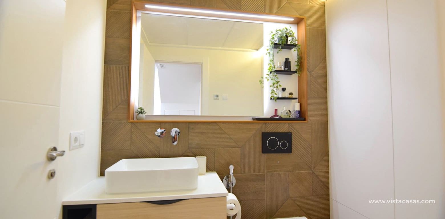 3 bedroom Townhouse for sale in La Florida with pool - € 249,000 (Ref: 9469994)