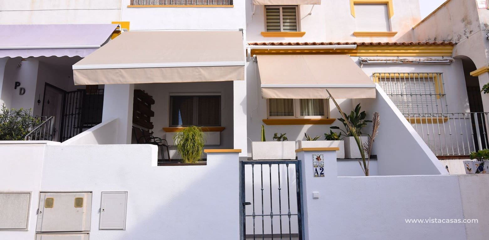 3 bedroom Townhouse for sale in La Florida with pool - € 249,000 (Ref: 9469994)