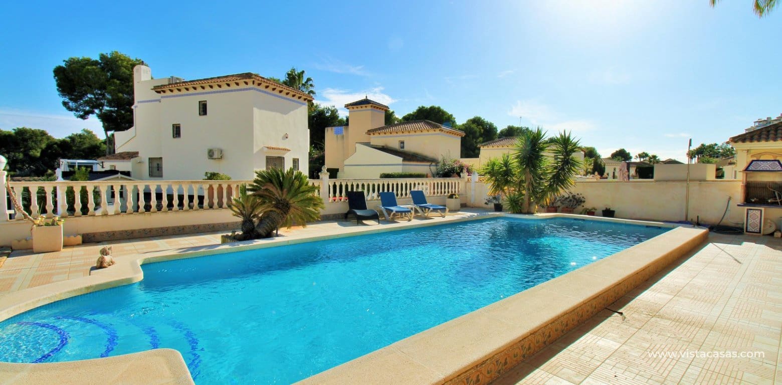 3 slaapkamer Villa te koop in Las Ramblas Golf met zwembad - € 465.000 (Ref: 9471012)