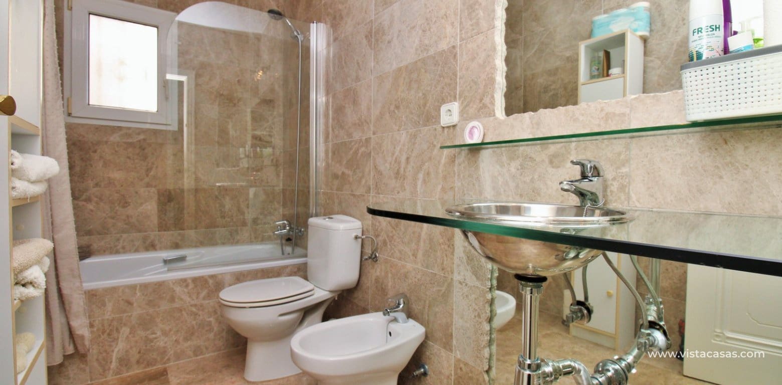 3 slaapkamer Villa te koop in Las Ramblas Golf met zwembad - € 465.000 (Ref: 9471012)